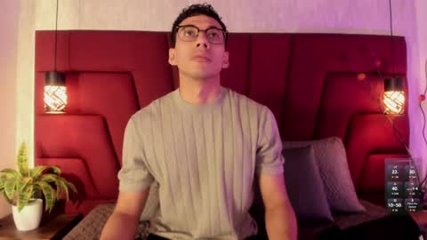 Milo online show from 04/13/26, 11:37