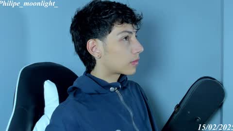 Phil.   INDEPENDENT MODEL online show from 02/15/25, 08:33