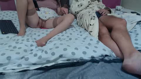 Phoenix and Aurora online show from 11/18/25, 11:48