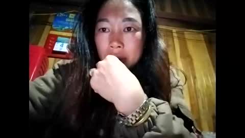 Snapshot of phuong_vietnam chatting on 04/20/26, 02:09 phuong_vietnam online show from 04/20/26, 02:09