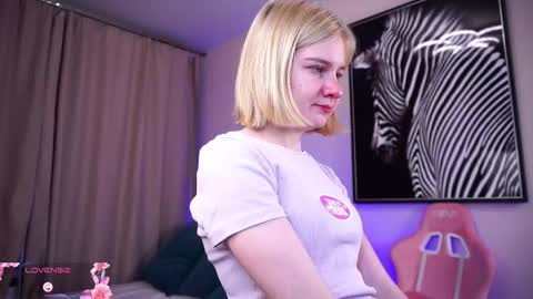 Hann G. Jones online show from 10/28/25, 05:55