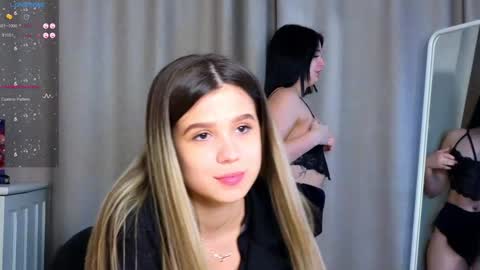 Lora black  and Lili blonde welcome you here online show from 01/31/25, 02:39