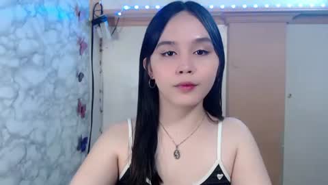 Snapshot of pia_intownx chatting on 04/21/26, 06:23 Ms Pia online show from 04/21/26, 06:23