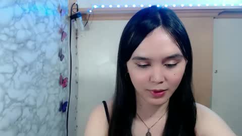 Snapshot of pia_intownx chatting on 04/24/26, 06:21 Ms Pia online show from 04/24/26, 06:21