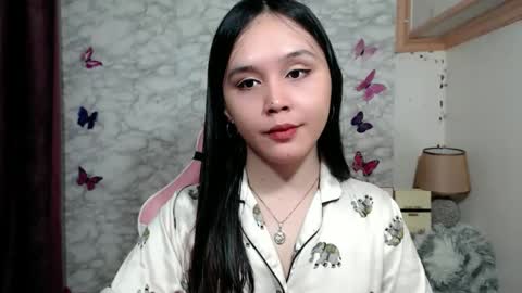 Snapshot of pia_intownx chatting on 05/24/26, 02:27 Ms Pia online show from 05/24/26, 02:27