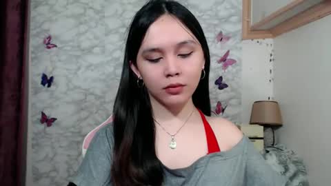 Snapshot of pia_intownx chatting on 05/28/26, 06:27 Ms Pia online show from 05/28/26, 06:27