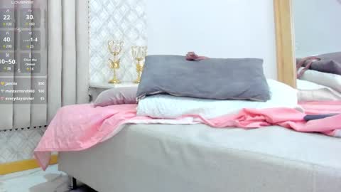    online show from 02/25/25, 02:33