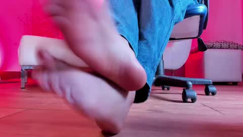    Special Couple Show - WELCOME TO XMAS   5 and 6 December  - 2 at 8 pm COL hour online show from 02/09/25, 08:24