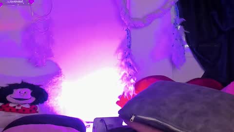 Snapshot of piafisher_ chatting on 02/18/25, 01:55 PIA FISHER online show from 02/18/25, 01:55