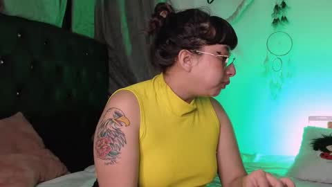  PIA FISHER  online show from 01/12/26, 01:11