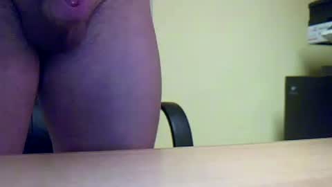 Snapshot of piccoloduro chatting on 02/26/25, 02:57 piccoloduro online show from 02/26/25, 02:57