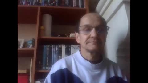 Snapshot of pichoun71 chatting on 02/16/25, 07:26 pichoun71 online show from 02/16/25, 07:26