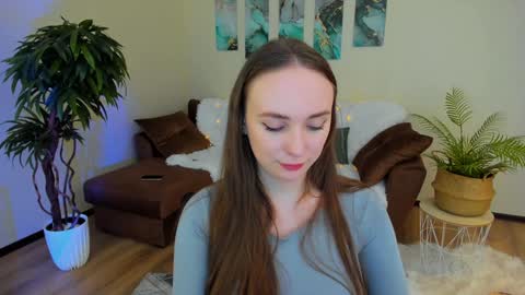 Emelie online show from 02/07/25, 10:29