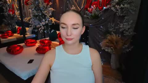 Emelie online show from 02/16/25, 04:32