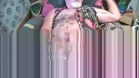 piercecox13 online show from 04/21/26, 11:07