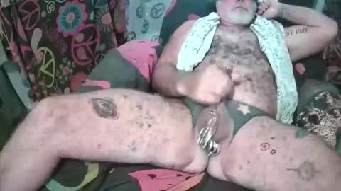 piercecox13 online show from 04/25/26, 08:28