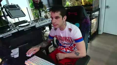 Pierre Fitch online show from 11/03/25, 08:10
