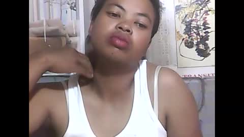 Snapshot of pierrette12345 chatting on 04/01/26, 10:38 pierrette12345 online show from 04/01/26, 10:38