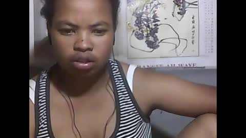 Snapshot of pierrette12345 chatting on 04/05/26, 06:27 pierrette12345 online show from 04/05/26, 06:27