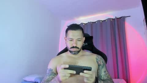 Snapshot of pierrevidal chatting on 06/15/26, 04:53 Pierre online show from 06/15/26, 04:53