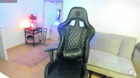 Snapshot of piinkpandora chatting on 09/27/25, 10:37 PiinkPandora online show from 09/27/25, 10:37