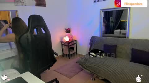 PiinkPandora online show from 04/05/26, 08:17