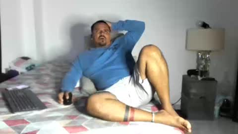 pikoro_gomez online show from 09/19/25, 02:13