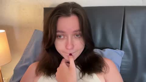 Trisha     online show from 02/22/25, 10:51