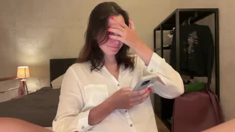 Trisha     online show from 03/11/25, 02:07