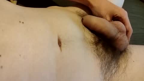 Snapshot of pillowartis chatting on 10/19/25, 08:20 pillowartis online show from 10/19/25, 08:20