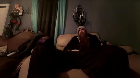 pillowhumpboy212 online show from 12/01/25, 08:30