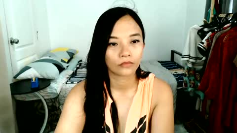 Snapshot of pinay_beauty14 chatting on 06/22/26, 11:46 pinay beauty14 online show from 06/22/26, 11:46
