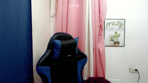 pinay_cristine online show from 12/22/25, 01:08