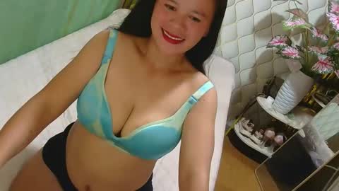 IM FLOR online show from 04/13/26, 11:05