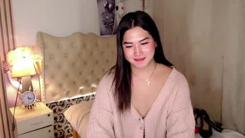 Ivy Morningstar online show from 12/08/24, 09:08