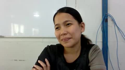 Snapshot of pinay_mona03 chatting on 03/17/26, 04:28 Mona Pinay online show from 03/17/26, 04:28