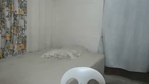 yumie  online show from 05/14/26, 01:45