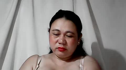 Snapshot of pinaymama12345 chatting on 07/24/26, 11:14 pinaymama12345 online show from 07/24/26, 11:14