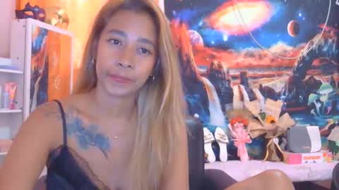 pinaymorena_renelda online show from 04/12/26, 05:34