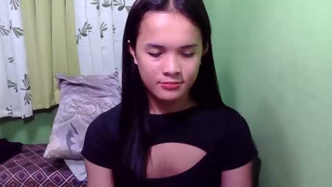 pinaymorena_rhowe online show from 12/05/24, 04:55