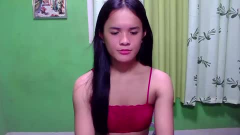 pinaymorena_rhowe online show from 12/23/24, 02:50