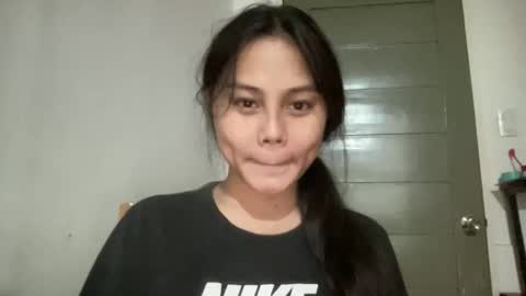 pinaysofia online show from 09/15/25, 12:05