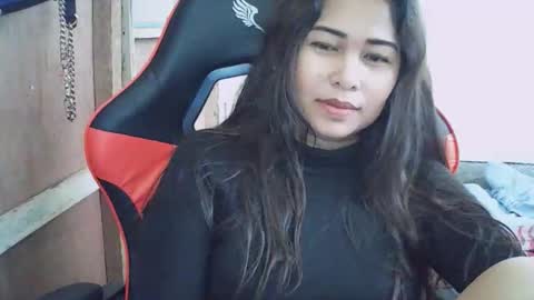 Snapshot of pinaysunday chatting on 10/12/25, 01:26 pinaysunday online show from 10/12/25, 01:26