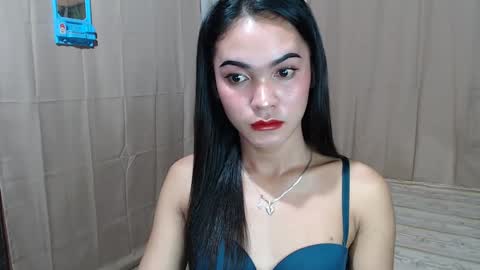 Snapshot of pinaysweatwetlover69 chatting on 03/10/25, 10:15 celistina Crwford online show from 03/10/25, 10:15