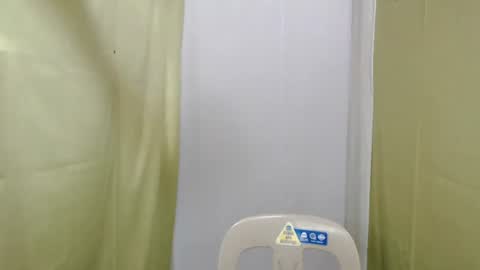 Snapshot of pinaysweatwetlover69 chatting on 07/08/26, 12:59 celistina Crwford online show from 07/08/26, 12:59