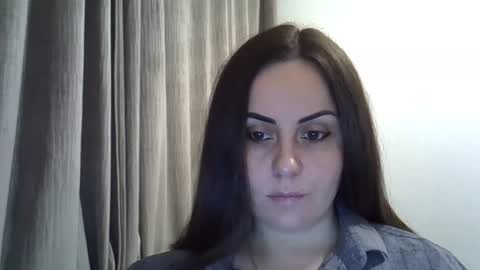 Snapshot of pineapple375 chatting on 02/16/26, 03:19 pineapple375 online show from 02/16/26, 03:19