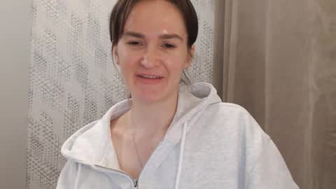       online show from 02/22/25, 05:35