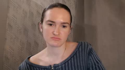       online show from 03/01/25, 03:27