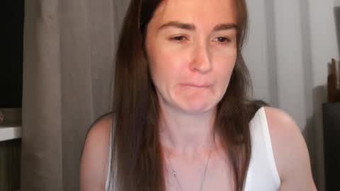       online show from 10/01/25, 04:24