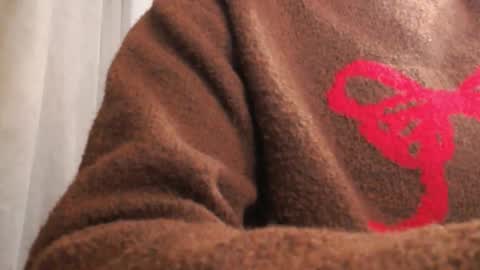       online show from 10/15/25, 05:02